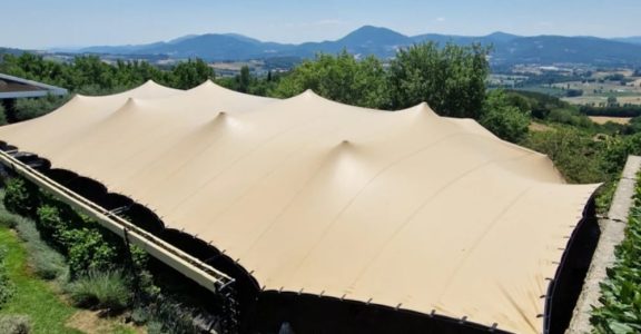 Location de tentes, chapiteaux &amp; barnums à Nice
